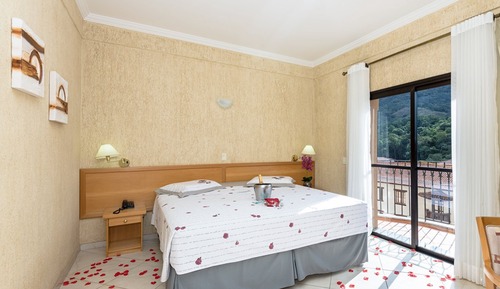 Deluxe Triple Room, Balcony