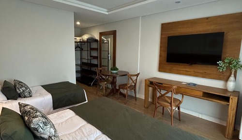 Premium Room (Suite)