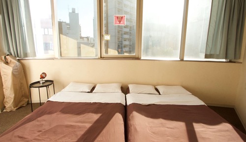Twin Room with 2 double beds