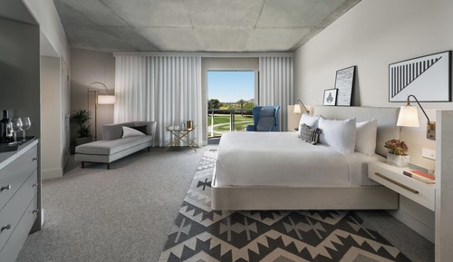 Camelback Presidential Suite