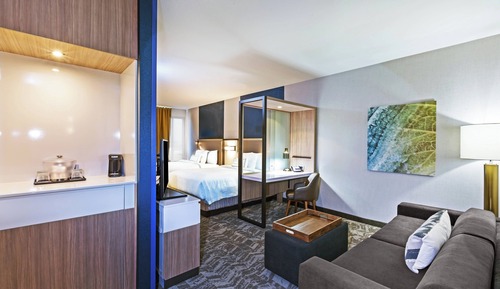 Suite, Multiple Beds, Accessible Bathtub