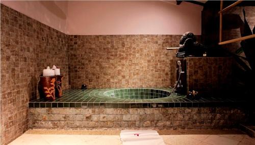 Two Bedroom Connecting Ampenan