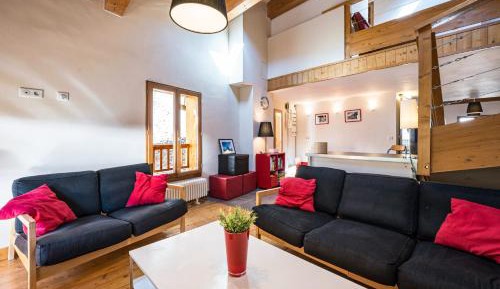 Six-Bedroom Apartment