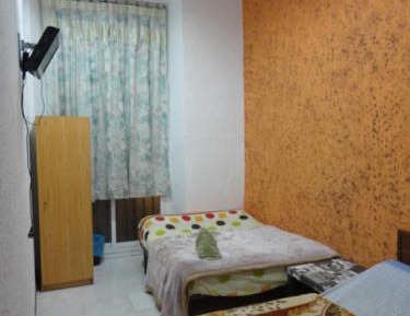 Double or Twin Room with Shared Bathroom