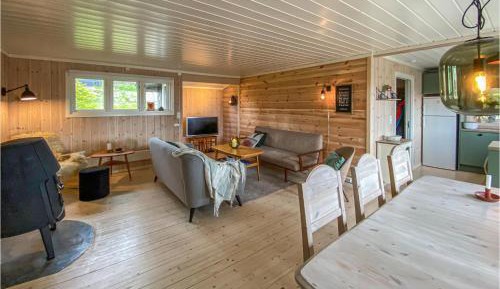 Three-Bedroom Vacation Home 