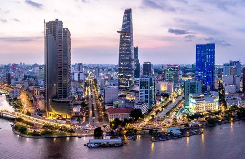 Binh Thanh Hotel | RedDoorz near Gia Dinh International Hospital 4