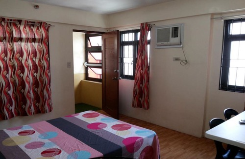 Pio del Pilar Hotel | Budget Studio Unit in Makati