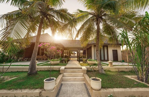Gili Trawangan Hotel | Mala Garden Resort Gili Trawangan