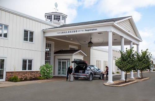 Pewaukee Hotel | The Ingleside Hotel