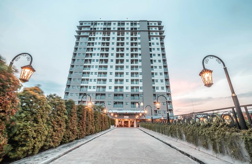 Ciputat Hotel | OYO Flagship 728 Baileys Apartment