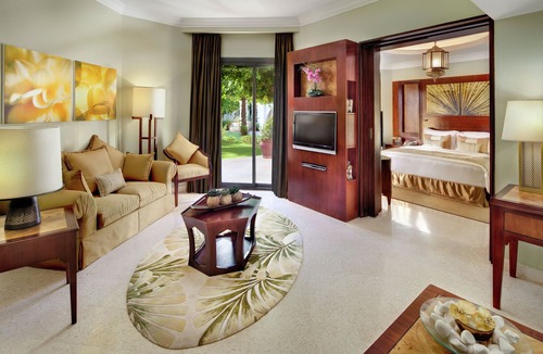 Luxor Hotel | Hilton Luxor Resort & Spa