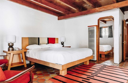 Southside Hotel | El Rey Court