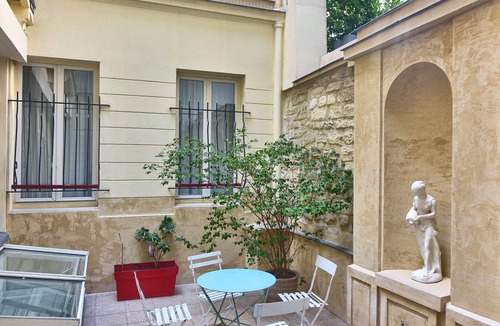 Quartier du Faubourg-Montmartre Hotel | Hotel Touring