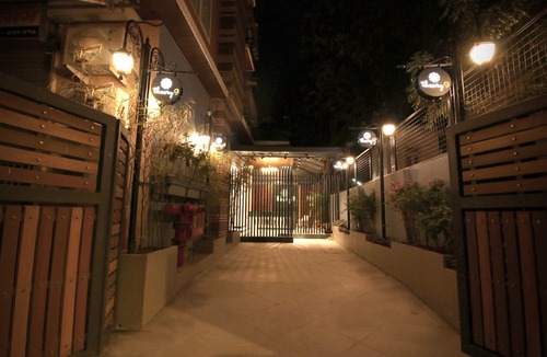 Bandra West Hotel | Theory9 Premium Serviced Apartments Bandra