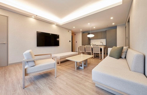Yeongwol Hotel | Donggang Cistar Resort