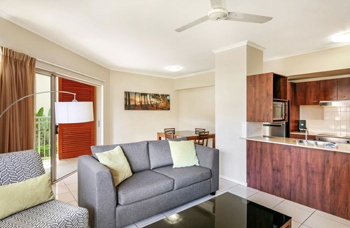 Palm Cove Hotel | Mantra Amphora Palm Cove
