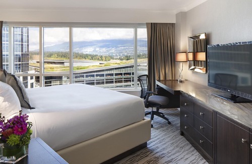 Coal Harbour Hotel | Fairmont Waterfront