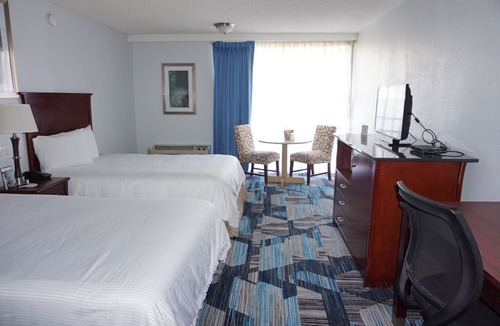 North Central Hollywood Hotel | The Hollywood Gateway Inn