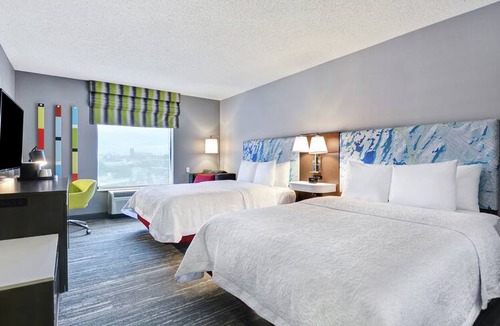 Harrison Hotel | Hampton Inn Harrison