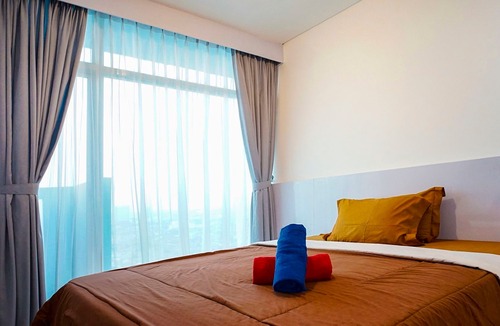 Cikokol Hotel | Ventura Room at TreePark City by Ruang Nyaman