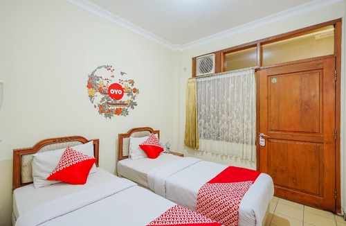 Astana Anyar Hotel | Hotel Astria Graha