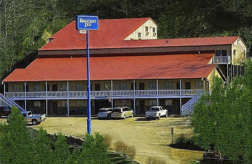Chapmanville Hotel | OYO Hotel Chapmanville Inn, WV - Hwy 119