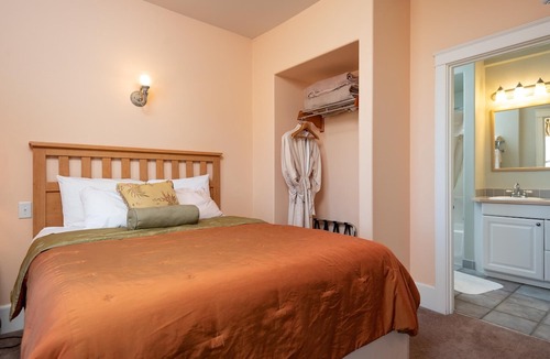 Condon Hotel | Historic Hotel Condon