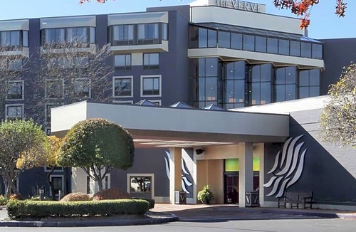 Natick Hotel | The Verve Boston Natick, Tapestry Collection by Hilton