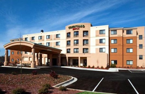 Jackson Hotel | Courtyard by Marriott Jackson