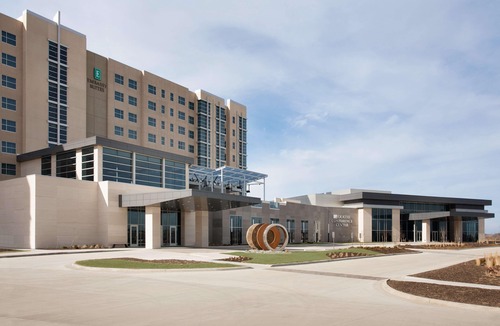 Olathe Hotel | Embassy Suites Kansas City/Olathe