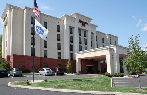Warrington Hotel | Hampton Inn Doylestown