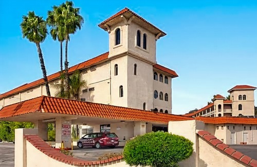 Burbank Hotel | Ramada by Wyndham Burbank Airport