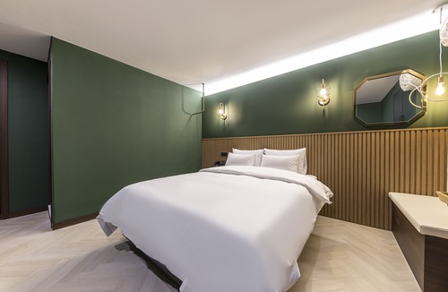 Songman Hotel | Iksan Hotel 174