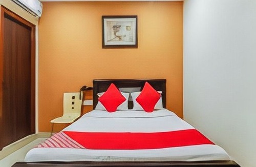 Serilingampally Hotel | OYO 79326 Flagship Lingampally
