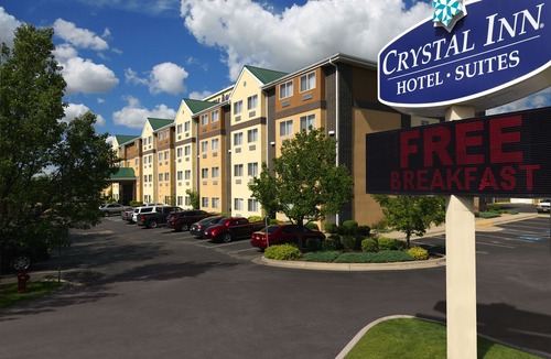 Murray Hotel | Crystal Inn Hotel & Suites - Midvalley Murray