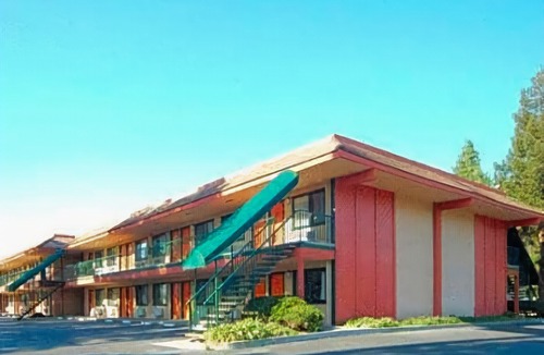 Gilroy Hotel | Days Inn by Wyndham Gilroy