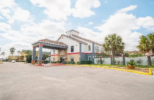 Greater Greenspoint Hotel | Baymont by Wyndham Houston North