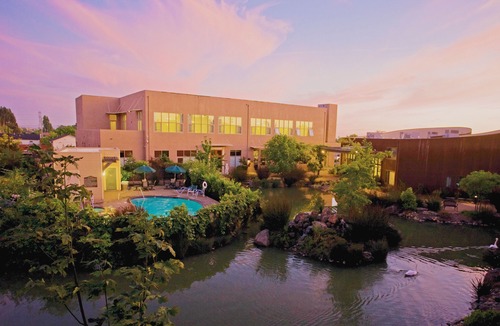 American Canyon Hotel | DoubleTree by Hilton Hotel & Spa Napa Valley - American Canyon