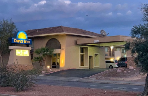 Lake Havasu City Hotel | Days Inn by Wyndham Lake Havasu