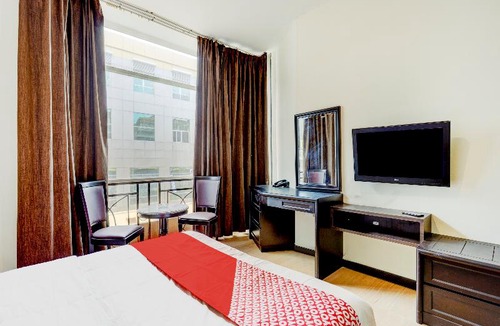 Lubuk Baja Hotel | OYO 90351 Hotel Five Star 1