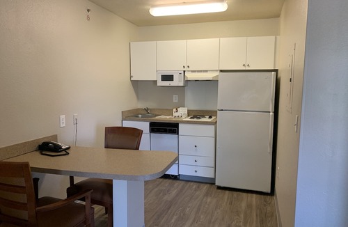 Lenexa Hotel | Extended Stay America Suites - Kansas City - Lenexa - 87th St