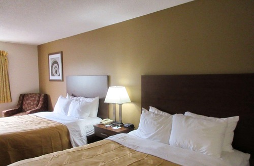 Shorewood-Tower Hills-Harbert Hotel | Quality Inn