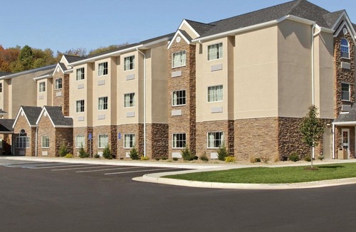 Buckhannon Hotel | SureStay Plus Hotel by Best Western Buckhannon
