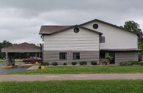 West Frankfort Hotel | Americas Best Value Inn West Frankfort