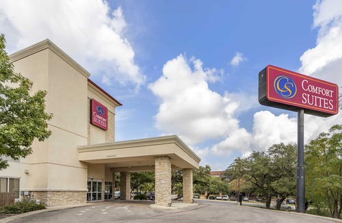 Wetmore Hotel | Comfort Suites Medical Center Near Six Flags