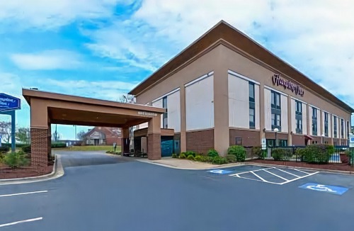 McLeansville Hotel | Hampton Inn Greensboro East / McLeansville