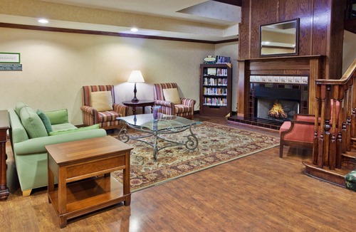 Hiram Hotel | Country Inn & Suites by Radisson, Hiram, GA