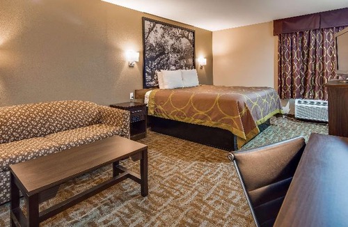 Alexandria Hotel | SureStay Hotel by Best Western Alexandria Airport