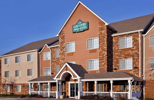 Carter Lake Hotel | Country Inn & Suites by Radisson, Omaha Airport, IA