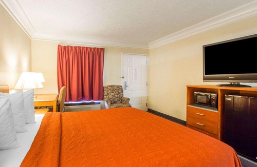 Dalton Hotel | Quality Inn Dalton